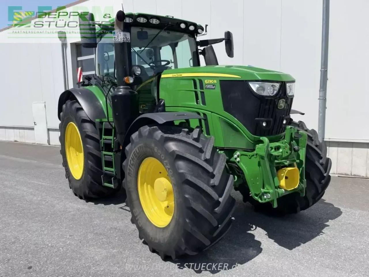 John Deere 6230r - Traktor: obrázok 2 John Deere 6230r - Traktor: obrázok 2