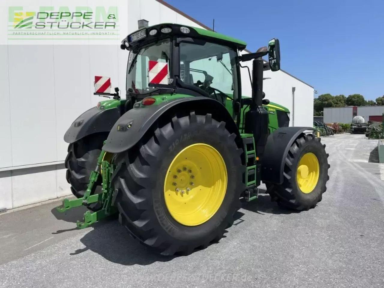 John Deere 6230r - Traktor: obrázok 4 John Deere 6230r - Traktor: obrázok 4