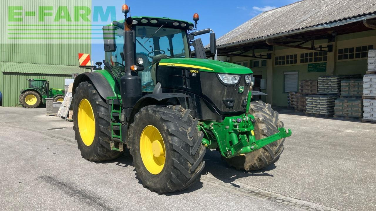 John Deere 6250R - Traktor: obrázok 4 John Deere 6250R - Traktor: obrázok 4