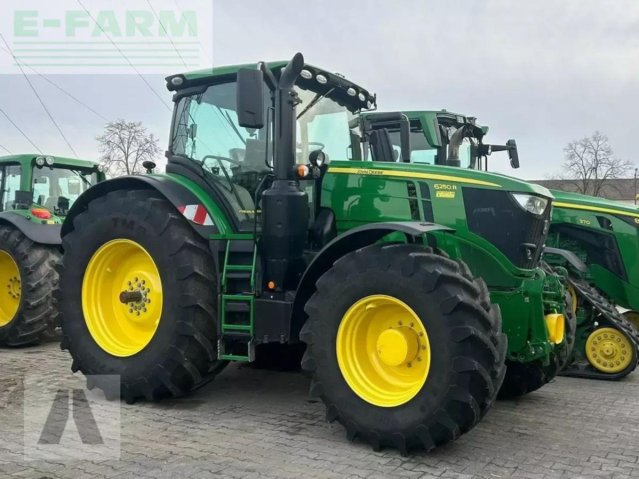 John Deere 6250r 6250 r - Traktor: obrázok 1 John Deere 6250r 6250 r - Traktor: obrázok 1