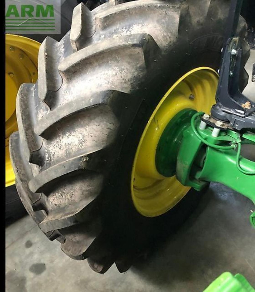 John Deere 6250r - Traktor: obrázok 3 John Deere 6250r - Traktor: obrázok 3