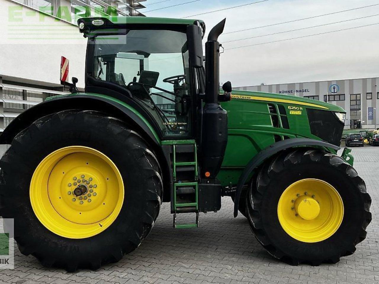 John Deere 6250r - Traktor: obrázok 3 John Deere 6250r - Traktor: obrázok 3