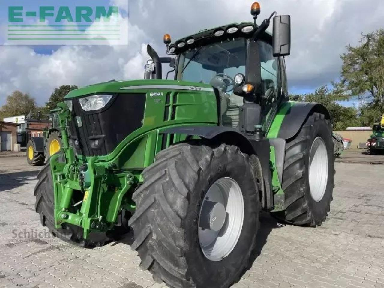 John Deere 6250r - Traktor: obrázok 1 John Deere 6250r - Traktor: obrázok 1
