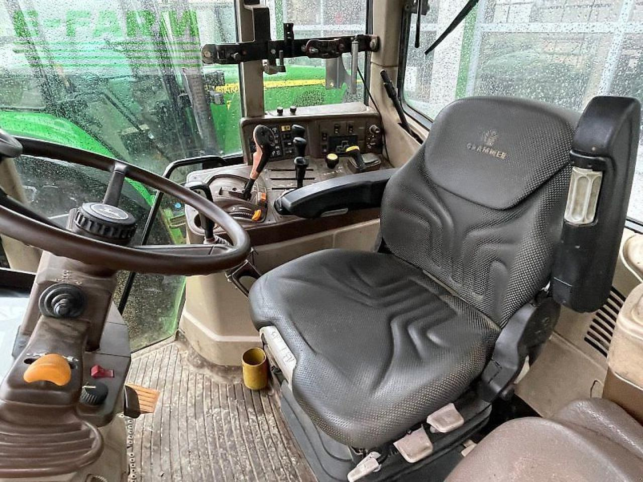 John Deere 6420 premium - Traktor: obrázok 5 John Deere 6420 premium - Traktor: obrázok 5
