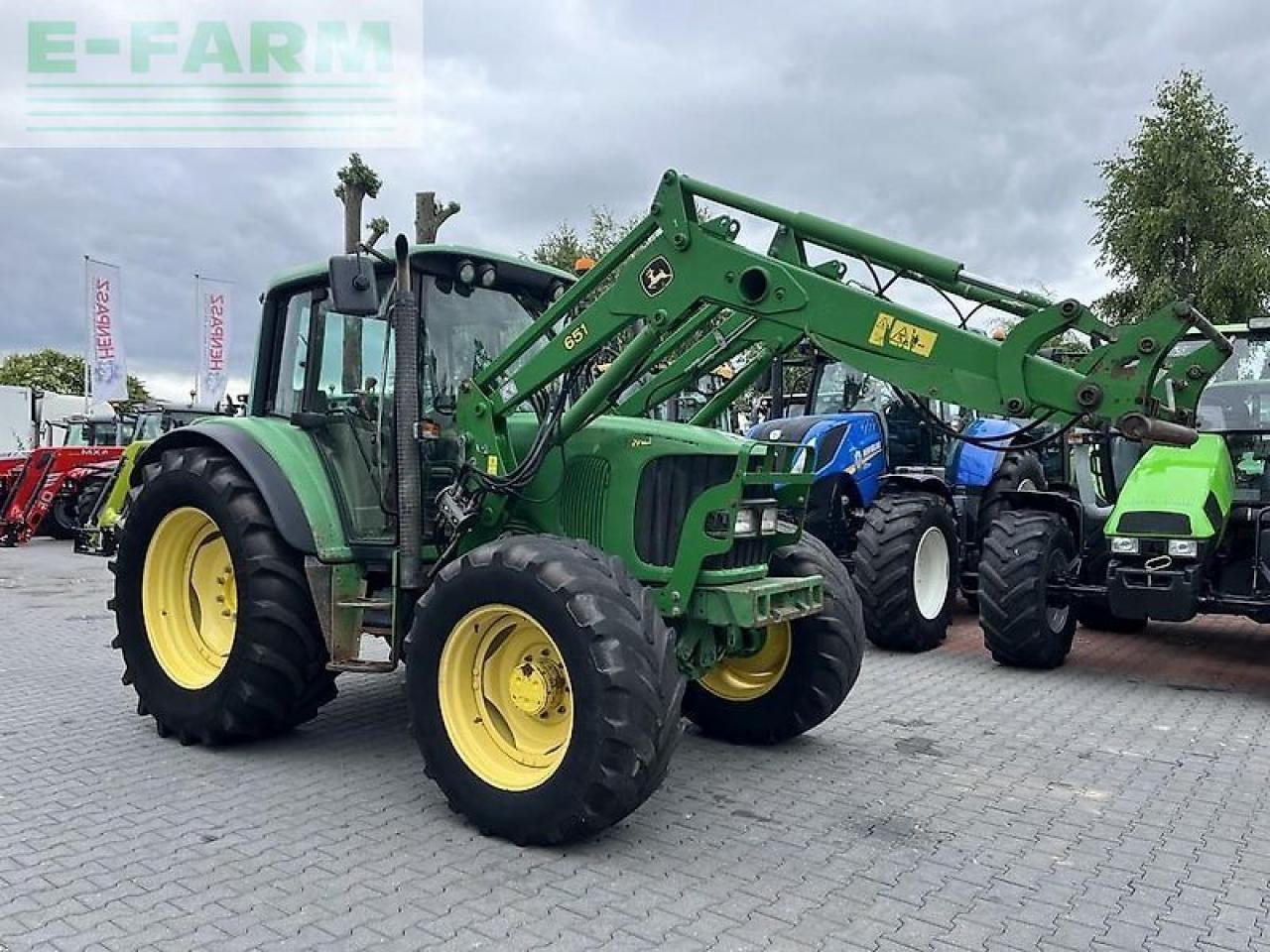 John Deere 6420 tls + john deere 651 - Traktor: obrázok 4 John Deere 6420 tls + john deere 651 - Traktor: obrázok 4