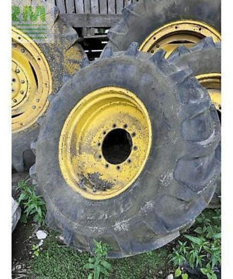 John Deere 6910 - Traktor: obrázok 5 John Deere 6910 - Traktor: obrázok 5