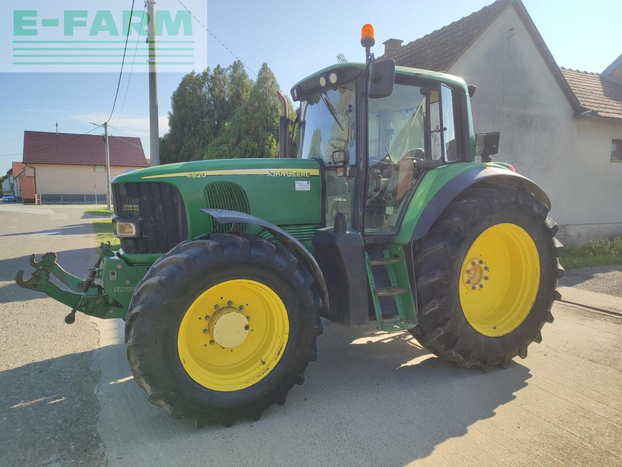 John Deere 6920 - Traktor: obrázok 1 John Deere 6920 - Traktor: obrázok 1