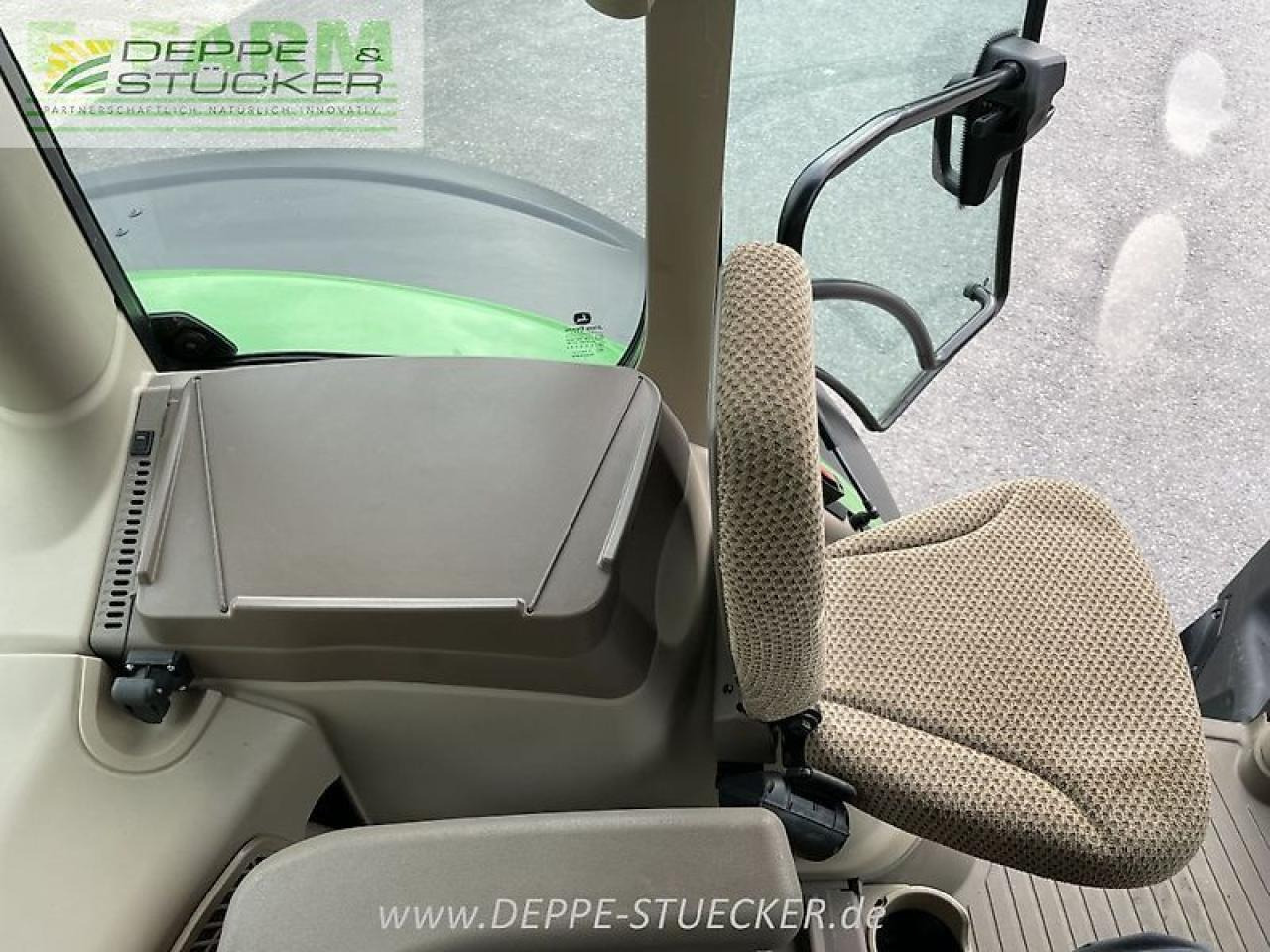 John Deere 6r 175 - Traktor: obrázok 5 John Deere 6r 175 - Traktor: obrázok 5