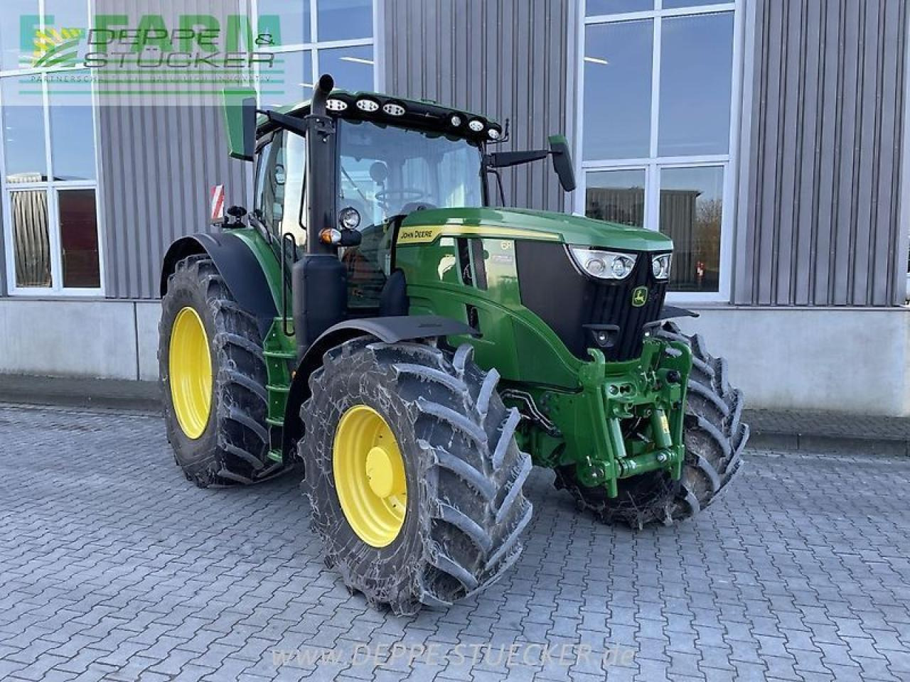 John Deere 6r 175 - Traktor: obrázok 5 John Deere 6r 175 - Traktor: obrázok 5