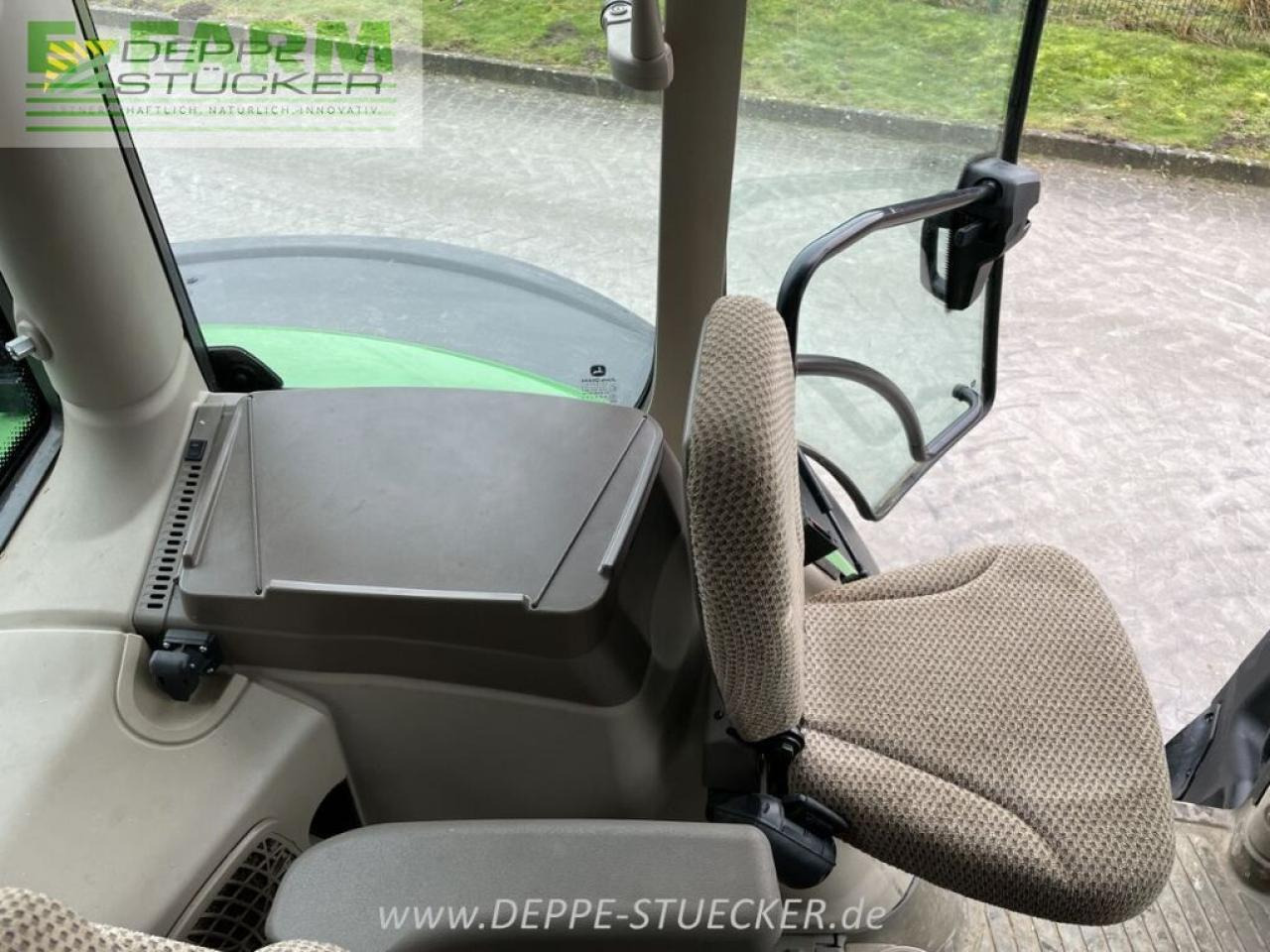 John Deere 6r 175 - Traktor: obrázok 5 John Deere 6r 175 - Traktor: obrázok 5