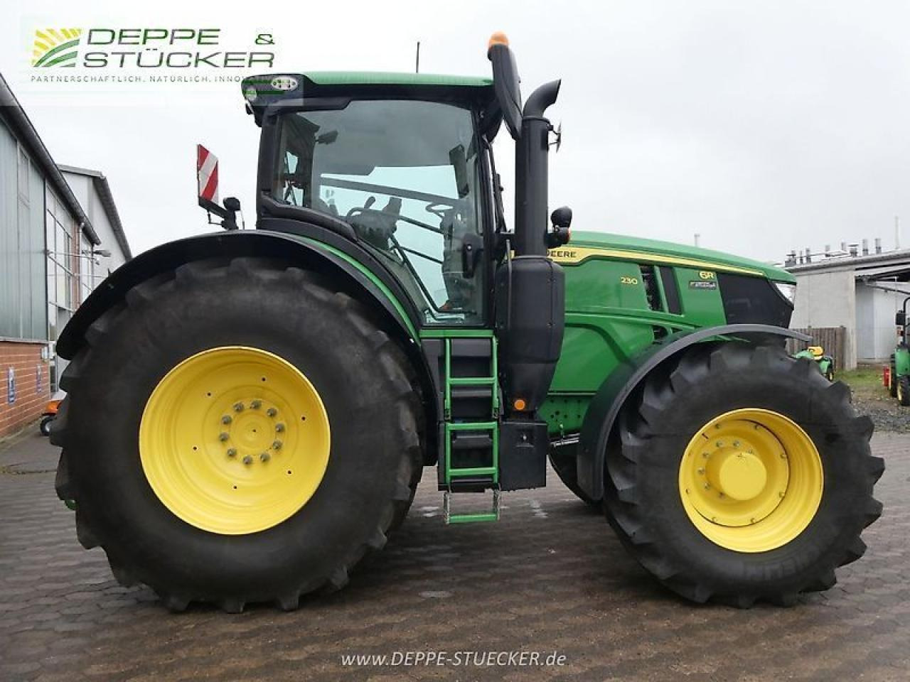 John Deere 6r 230 - Traktor: obrázok 5 John Deere 6r 230 - Traktor: obrázok 5