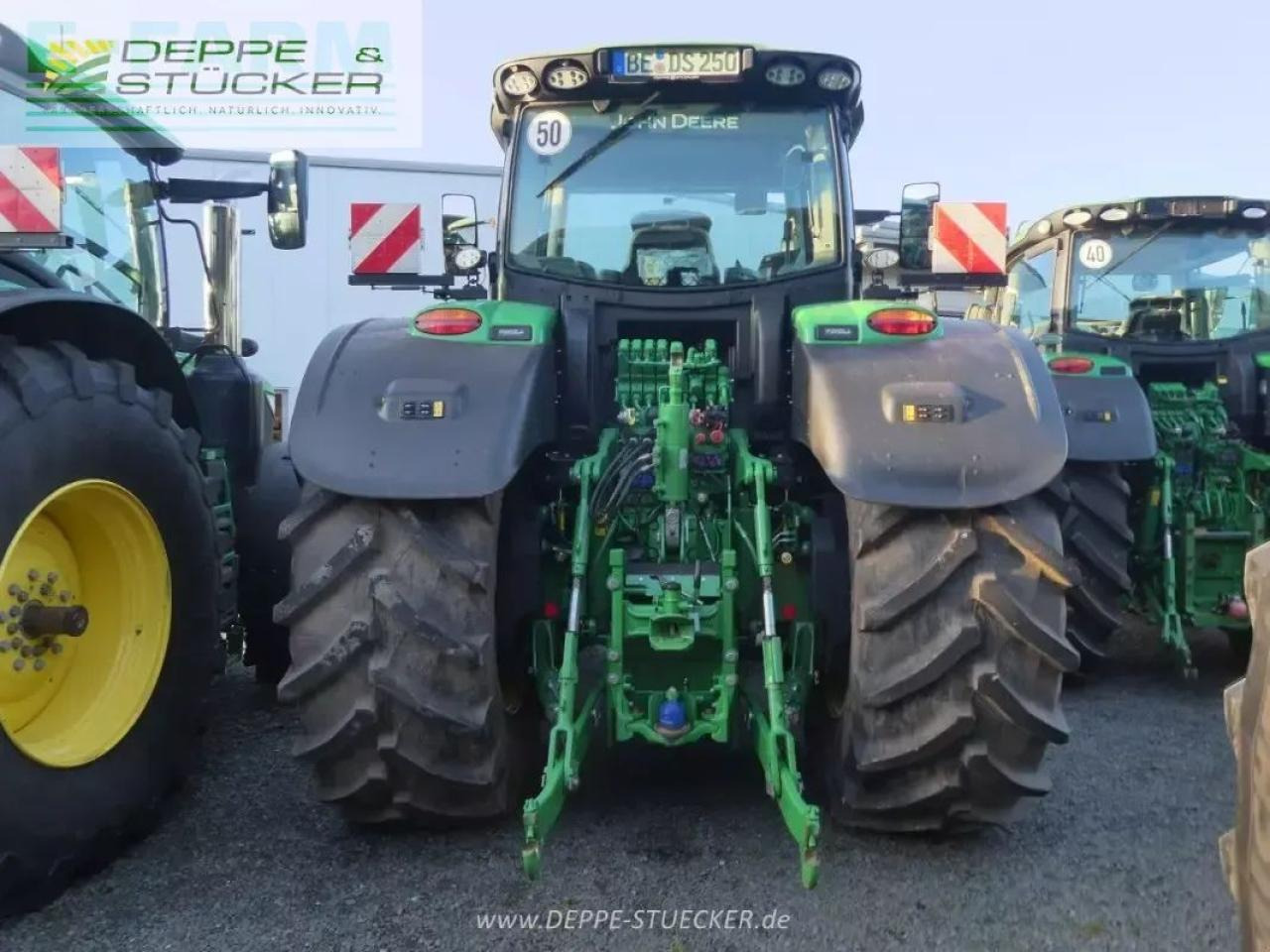 John Deere 6r 250 - Traktor: obrázok 5 John Deere 6r 250 - Traktor: obrázok 5