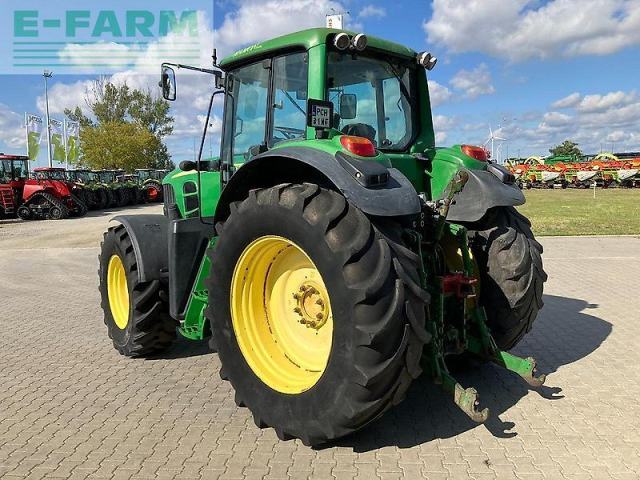 John Deere 7430 - Traktor: obrázok 5 John Deere 7430 - Traktor: obrázok 5