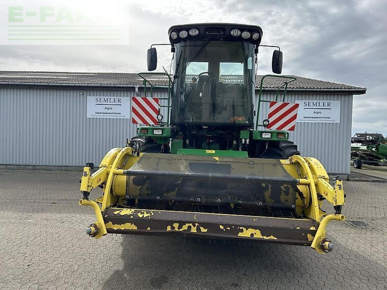 John Deere 7500 - Samohybná rezačka: obrázok 2 John Deere 7500 - Samohybná rezačka: obrázok 2