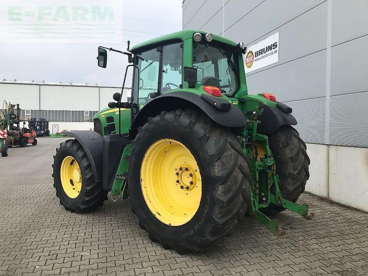John Deere 7530 - Traktor: obrázok 3 John Deere 7530 - Traktor: obrázok 3