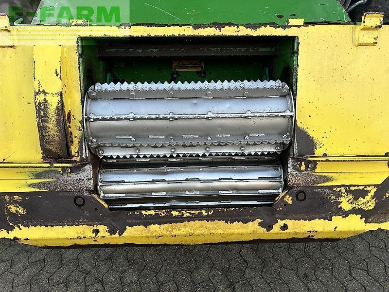 John Deere 7700 - Traktor: obrázok 5 John Deere 7700 - Traktor: obrázok 5