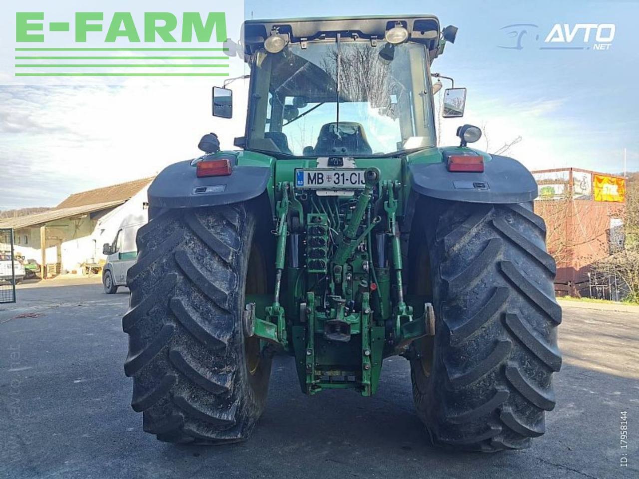 John Deere 7930 - Traktor: obrázok 3 John Deere 7930 - Traktor: obrázok 3