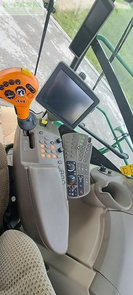 John Deere 8400 - Samohybná rezačka: obrázok 5 John Deere 8400 - Samohybná rezačka: obrázok 5