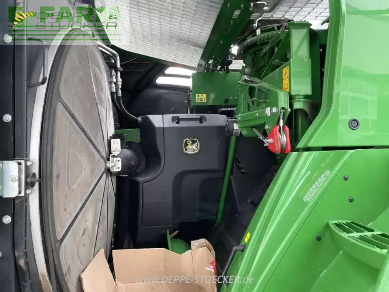 Samohybná rezačka John Deere 8500i: obrázok 9