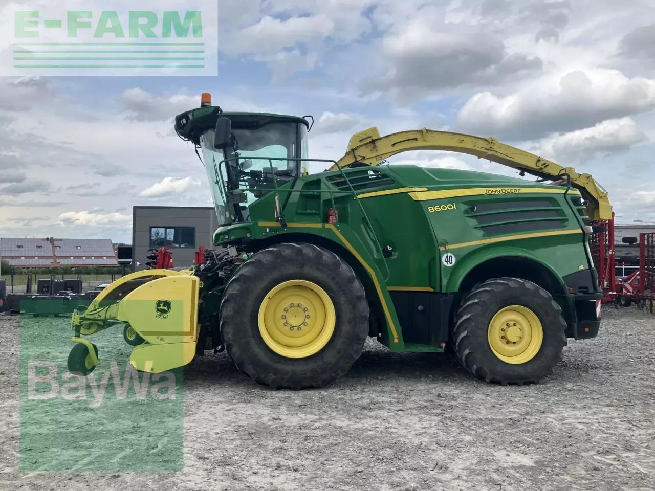 John Deere 8600i - Samohybná rezačka: obrázok 2 John Deere 8600i - Samohybná rezačka: obrázok 2