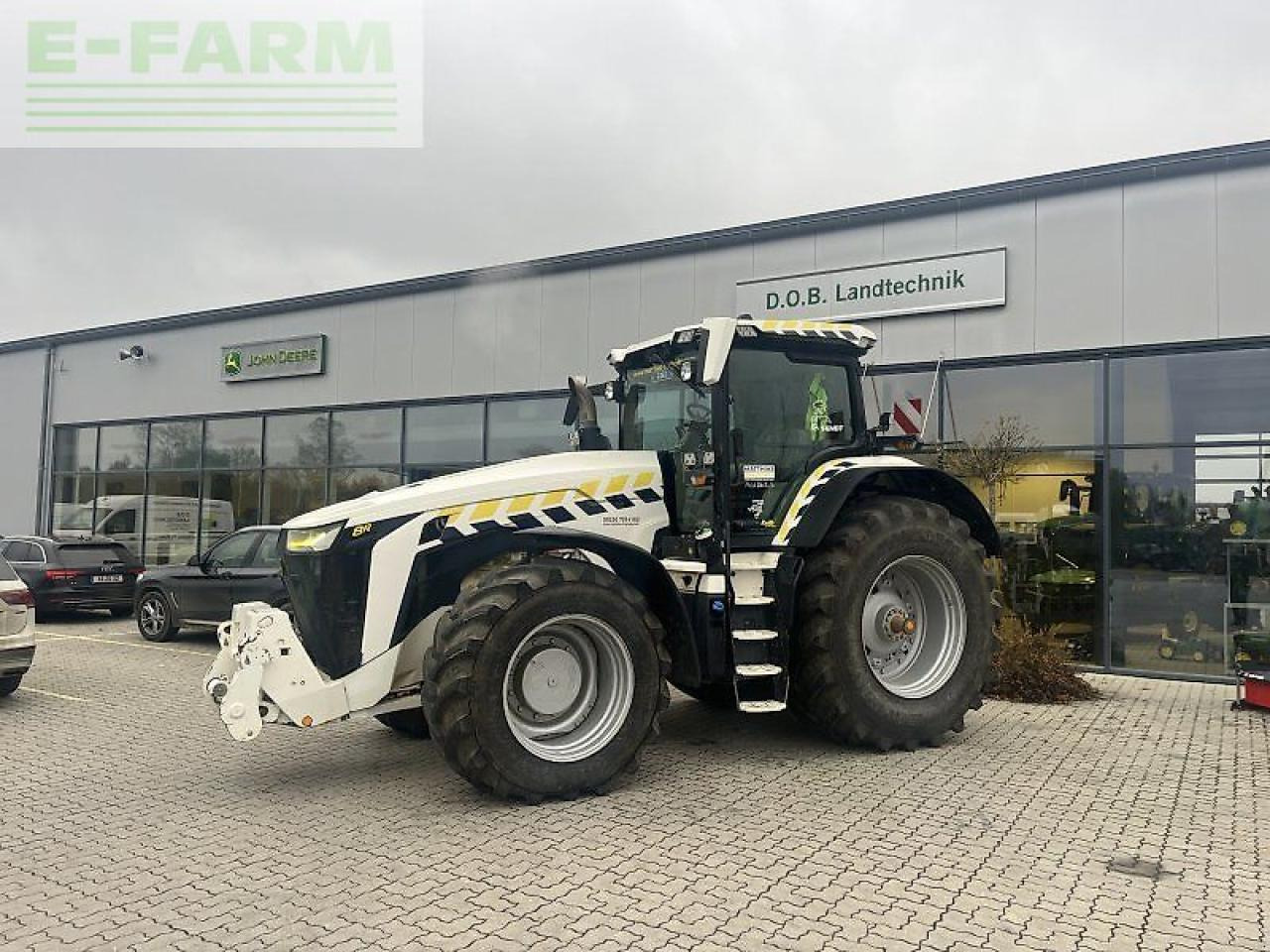 John Deere 8r 370 - Traktor: obrázok 1 John Deere 8r 370 - Traktor: obrázok 1