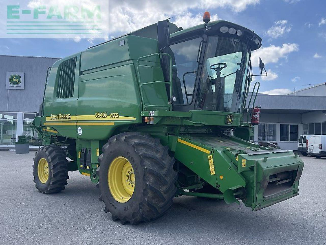 John Deere 9540i wts - Obilný kombajn: obrázok 2 John Deere 9540i wts - Obilný kombajn: obrázok 2