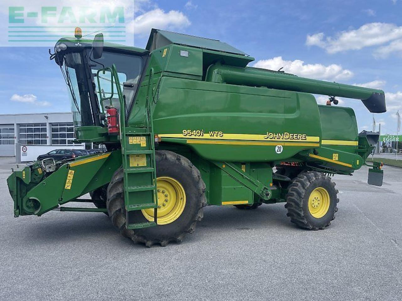 John Deere 9540i wts - Obilný kombajn: obrázok 4 John Deere 9540i wts - Obilný kombajn: obrázok 4