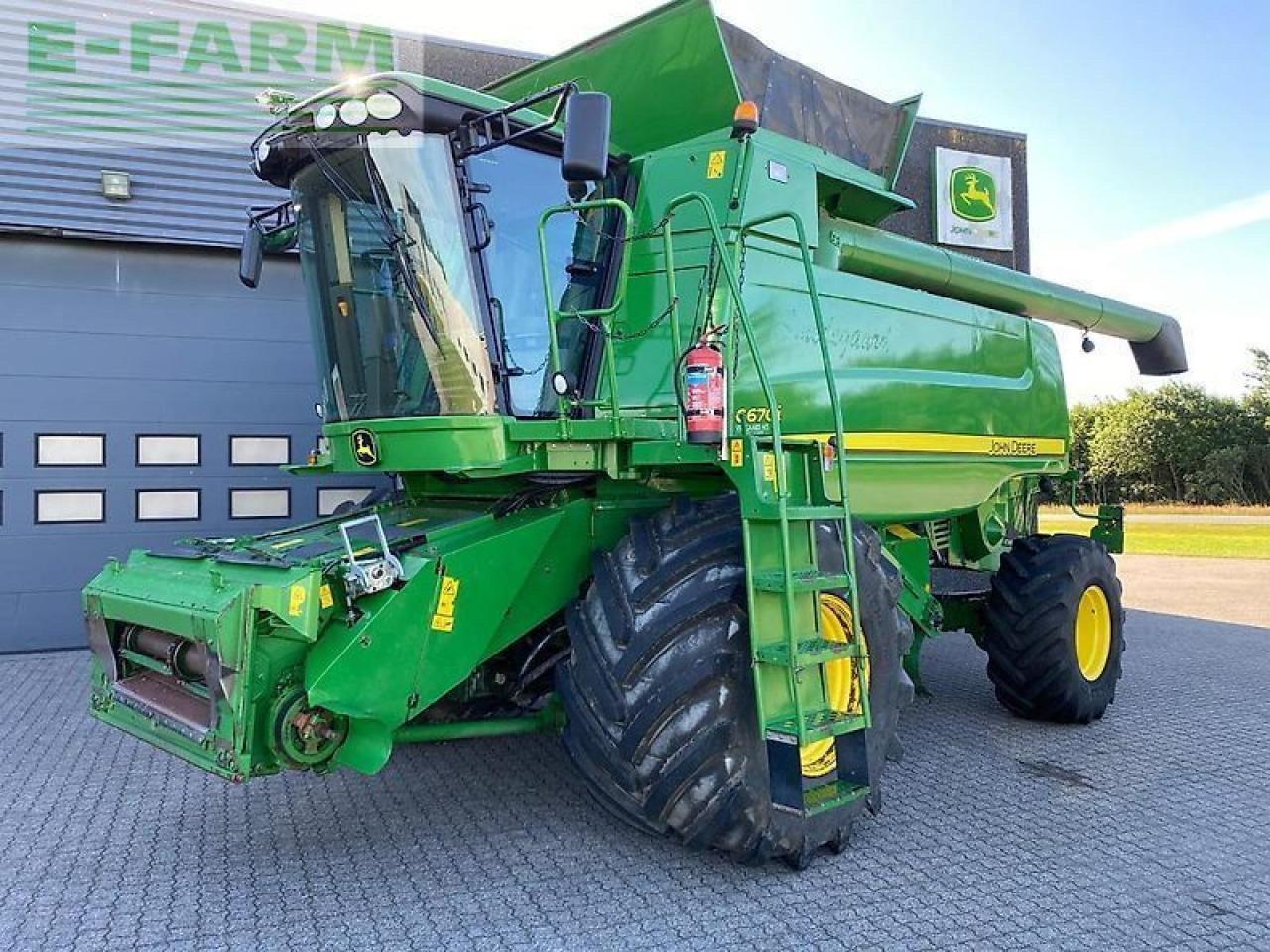 John Deere c670 - Obilný kombajn: obrázok 1 John Deere c670 - Obilný kombajn: obrázok 1