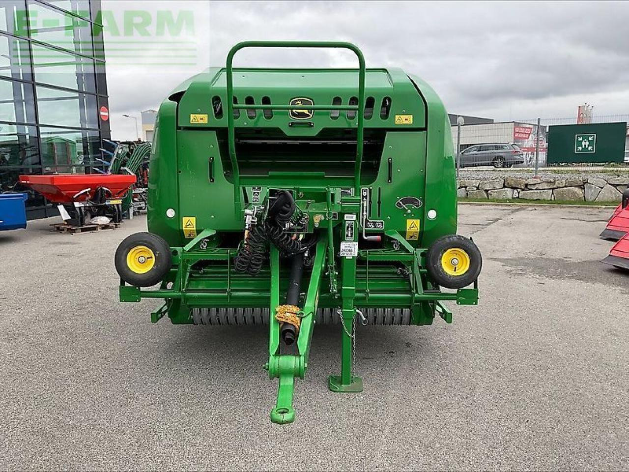 John Deere f 441 m rundballenpresse - Lis na hranaté balíky: obrázok 5 John Deere f 441 m rundballenpresse - Lis na hranaté balíky: obrázok 5