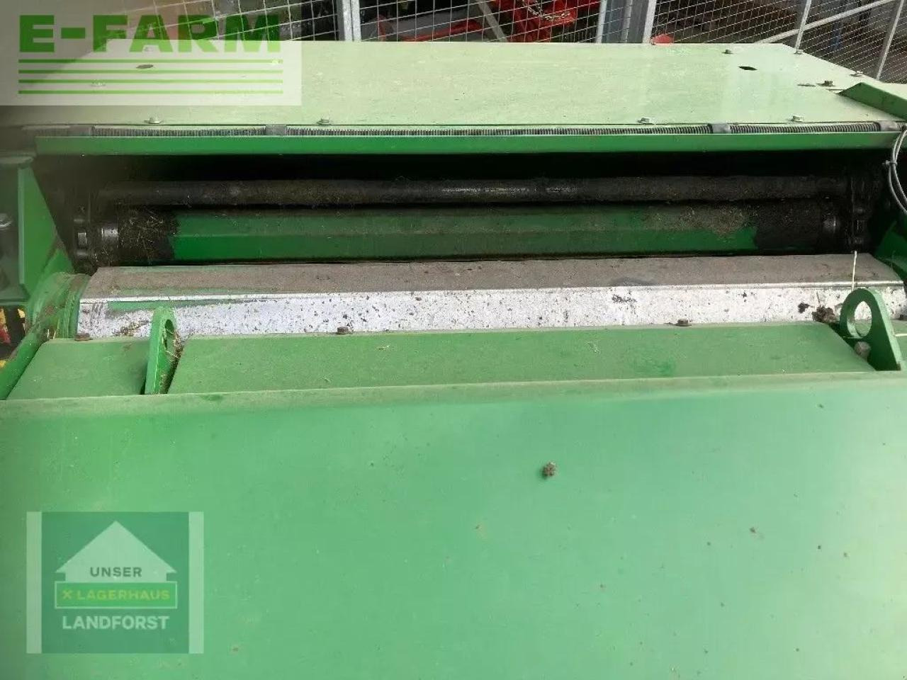 John Deere f440m - Lis na hranaté balíky: obrázok 5 John Deere f440m - Lis na hranaté balíky: obrázok 5