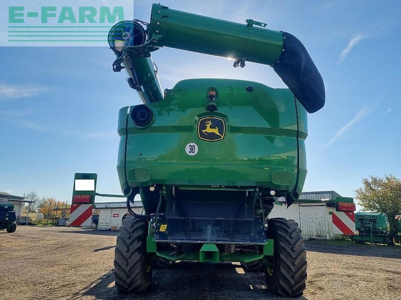 John Deere s790 my23 prod 30 - Obilný kombajn: obrázok 4 John Deere s790 my23 prod 30 - Obilný kombajn: obrázok 4