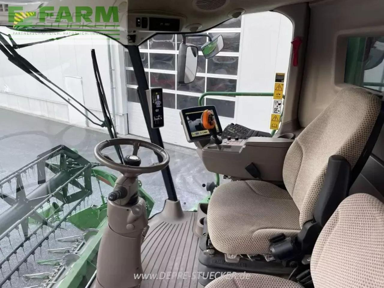 John Deere t550 mit 622r - Obilný kombajn: obrázok 5 John Deere t550 mit 622r - Obilný kombajn: obrázok 5