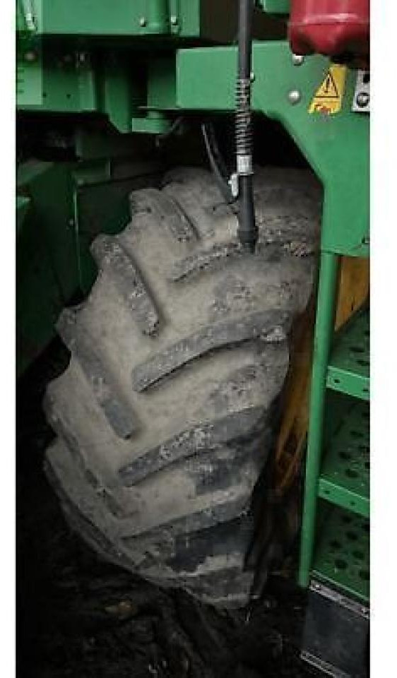 John Deere t560 - Obilný kombajn: obrázok 2 John Deere t560 - Obilný kombajn: obrázok 2