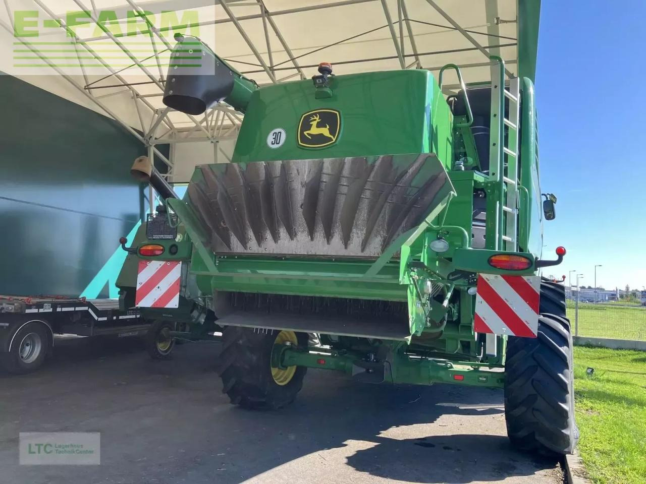 John Deere t670 - Obilný kombajn: obrázok 4 John Deere t670 - Obilný kombajn: obrázok 4