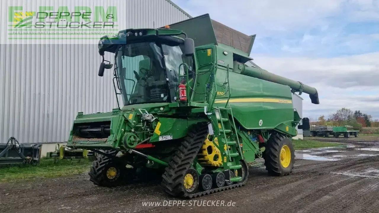 John Deere t670 raupe mit rd30f, sww, pgpp - Obilný kombajn: obrázok 1 John Deere t670 raupe mit rd30f, sww, pgpp - Obilný kombajn: obrázok 1