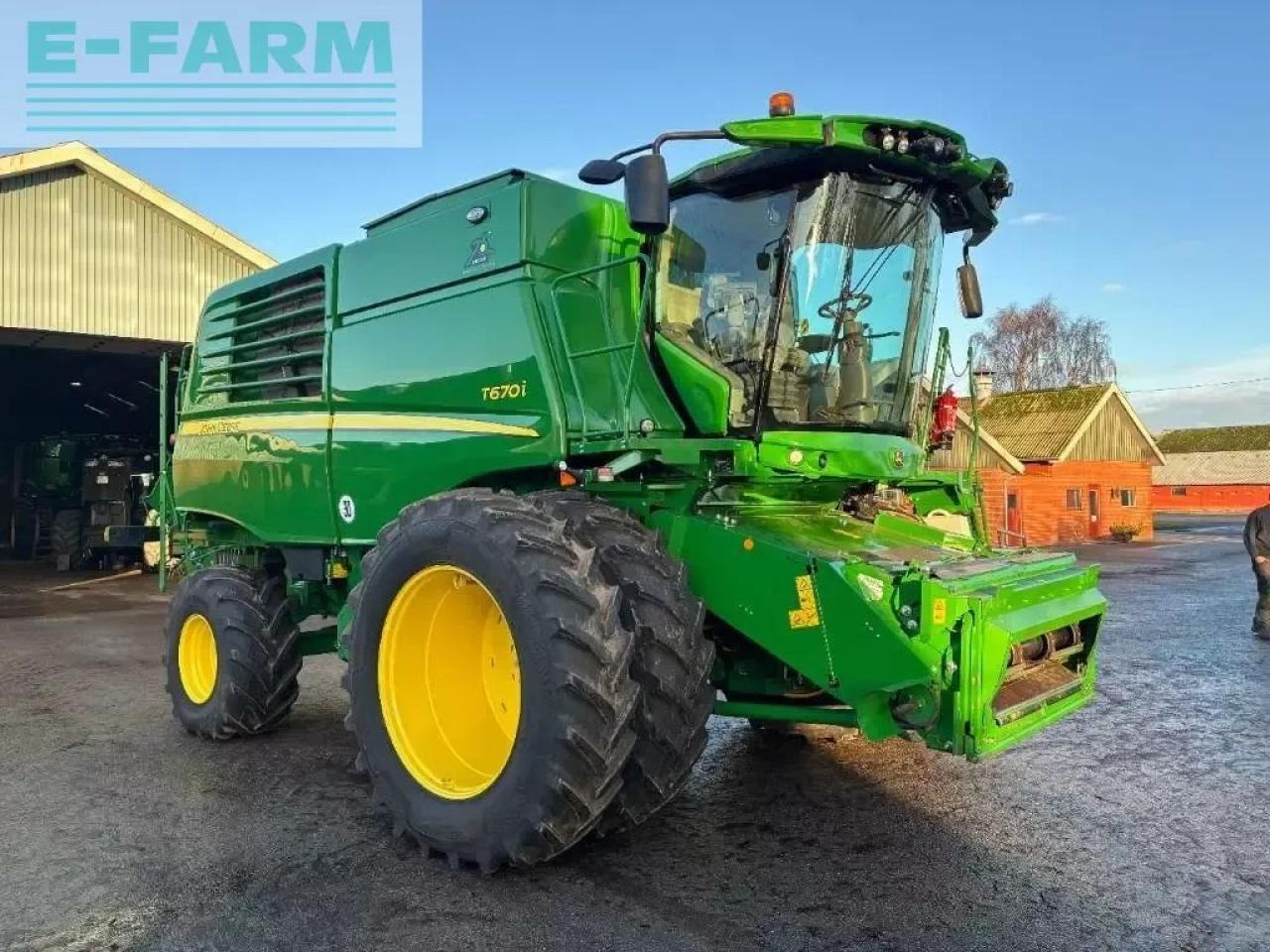 John Deere t670i 4wd - Obilný kombajn: obrázok 2 John Deere t670i 4wd - Obilný kombajn: obrázok 2