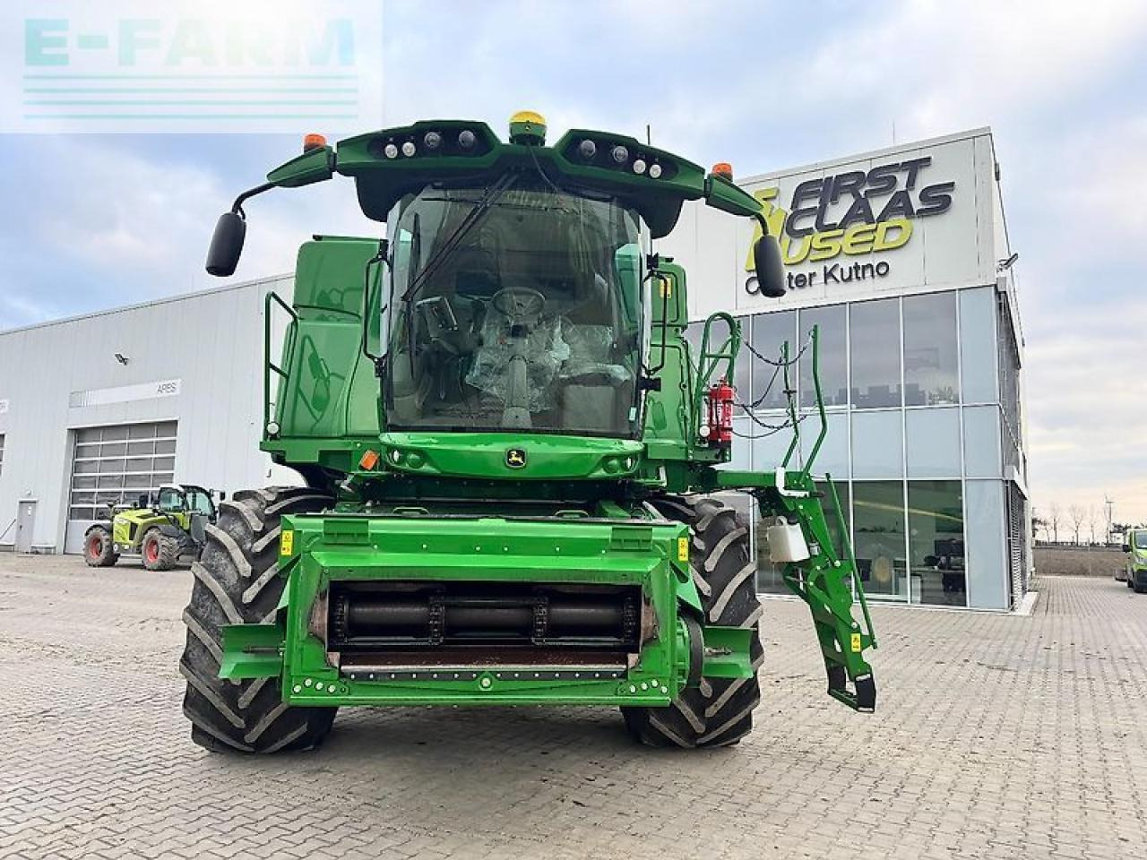 John Deere t670i - Obilný kombajn: obrázok 2 John Deere t670i - Obilný kombajn: obrázok 2