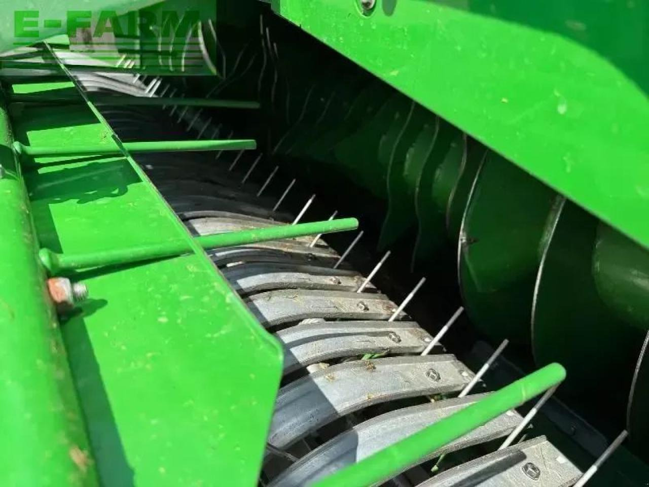 John Deere v461m - Lis na hranaté balíky: obrázok 5 John Deere v461m - Lis na hranaté balíky: obrázok 5