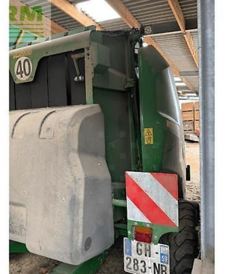 John Deere v461m - Lis na hranaté balíky: obrázok 2 John Deere v461m - Lis na hranaté balíky: obrázok 2