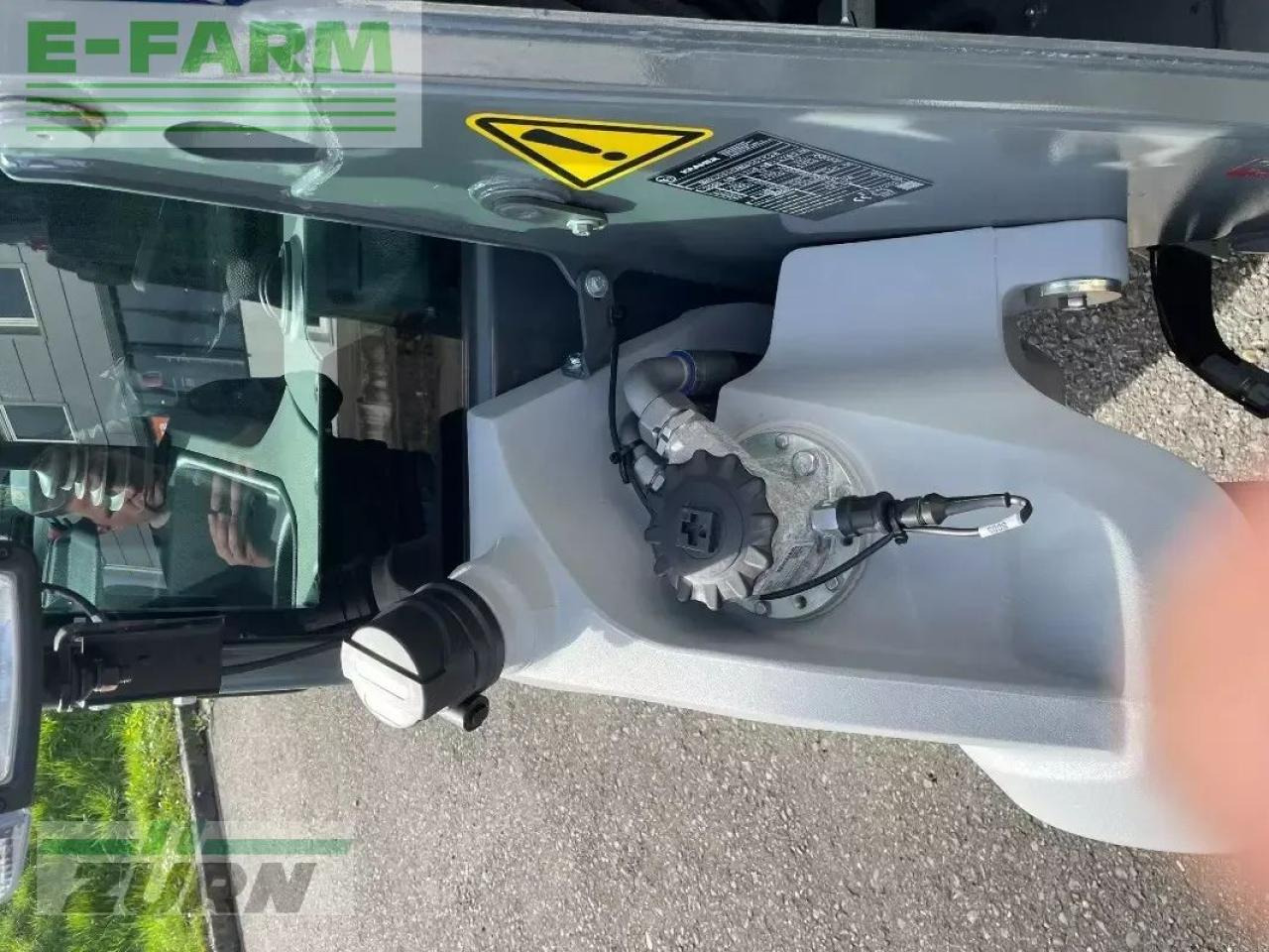 Kramer kl12.5 - Mini rýpadlo: obrázok 5 Kramer kl12.5 - Mini rýpadlo: obrázok 5