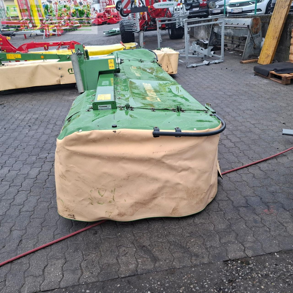 Krone Frontmähwerk - Kosačka: obrázok 2 Krone Frontmähwerk - Kosačka: obrázok 2