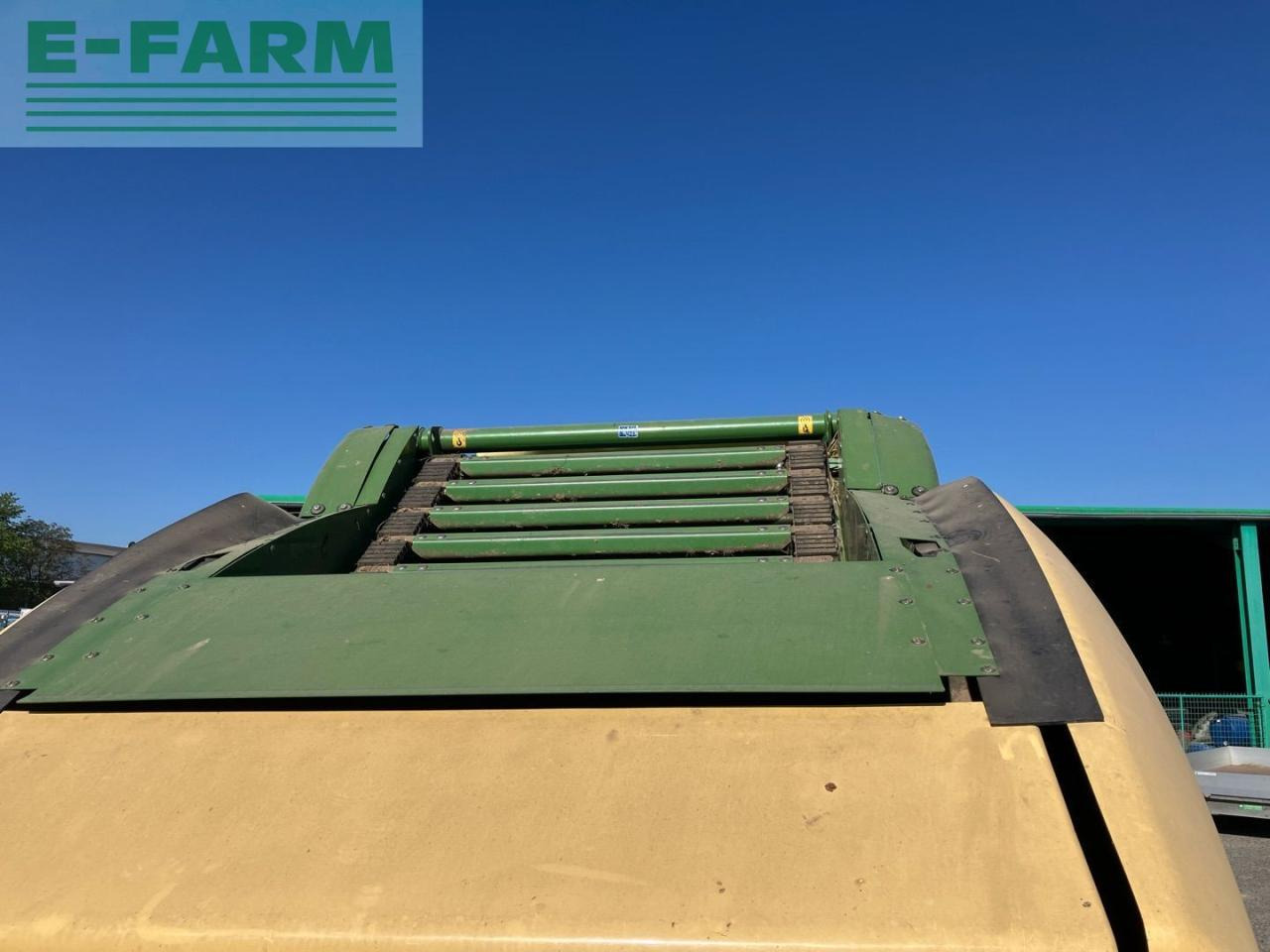 Krone V 150 XC - Lis na hranaté balíky: obrázok 3 Krone V 150 XC - Lis na hranaté balíky: obrázok 3