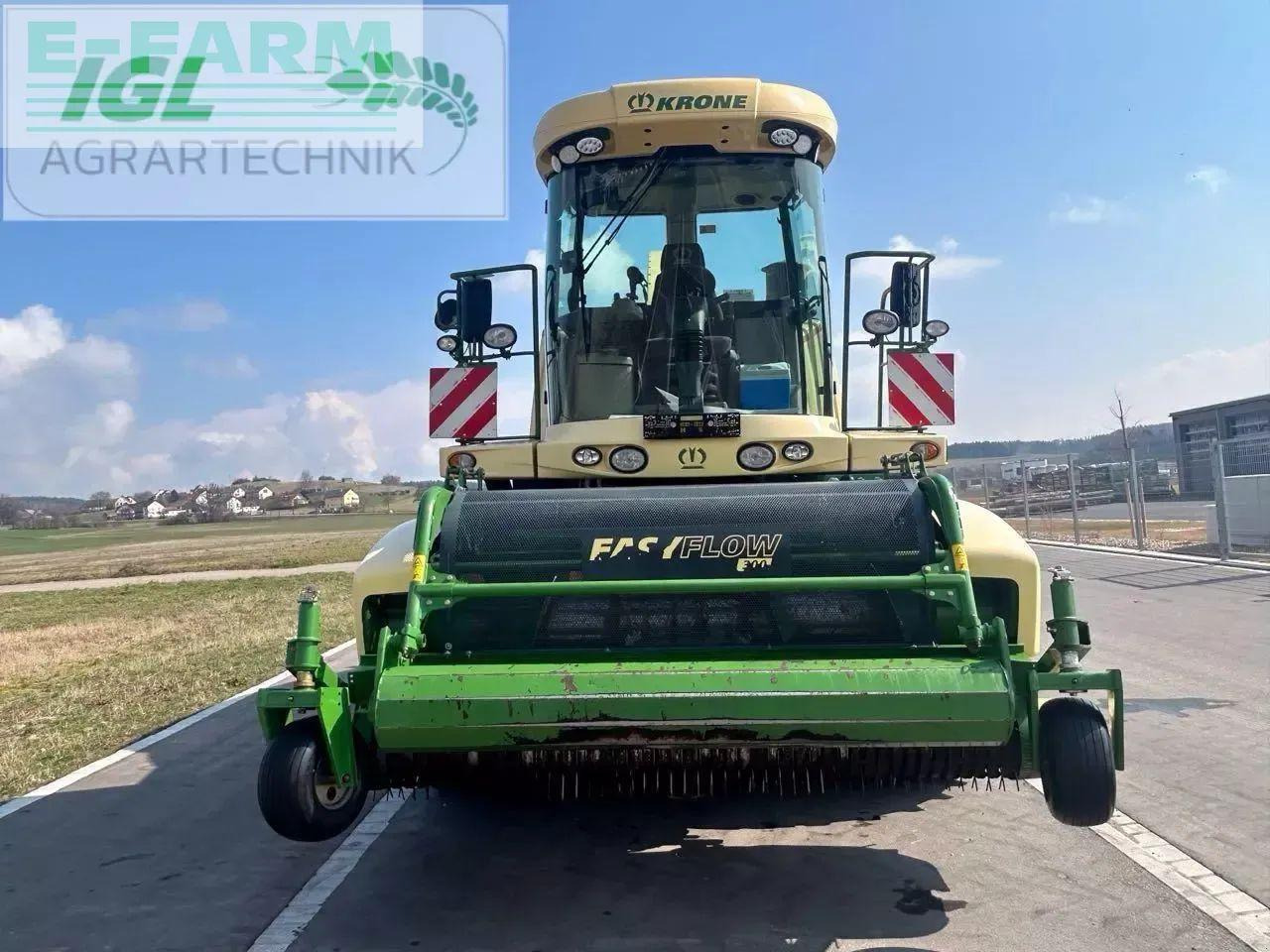 Samohybná rezačka Krone big x 700 i: obrázok 11