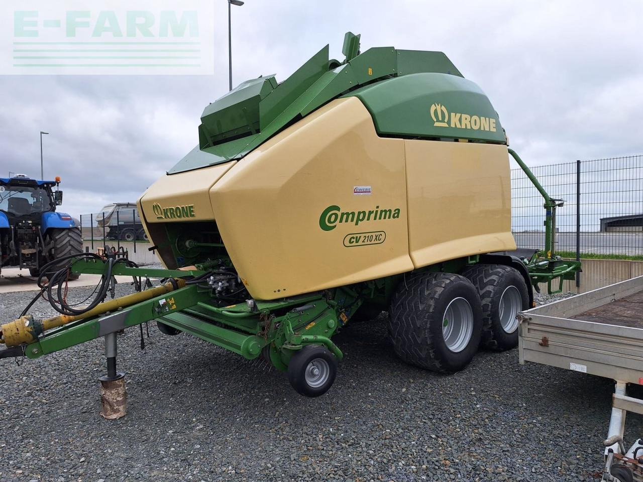 Krone comprima cv 210 xc - Lis na hranaté balíky: obrázok 3 Krone comprima cv 210 xc - Lis na hranaté balíky: obrázok 3