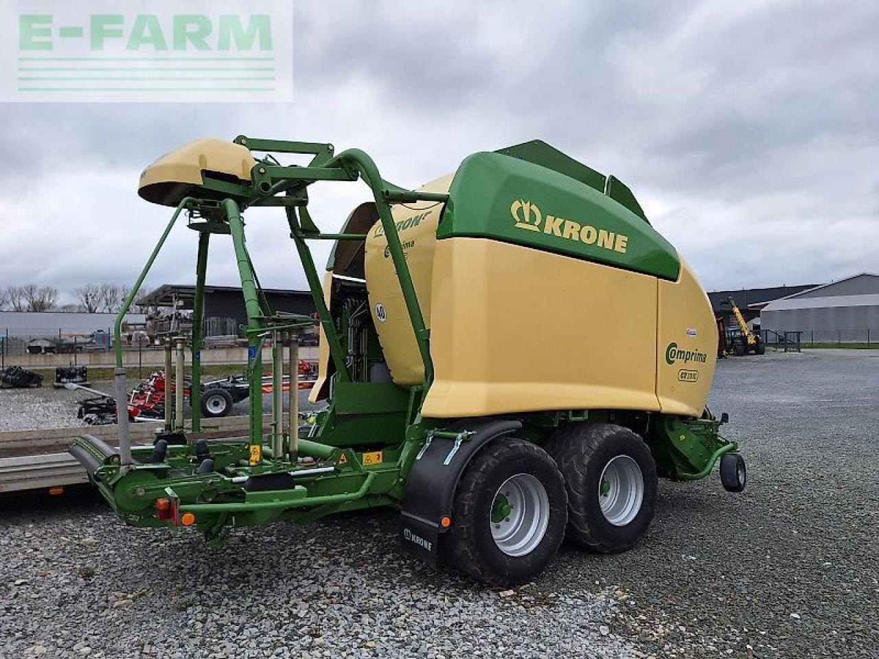 Krone comprima cv 210 xc - Lis na hranaté balíky: obrázok 3 Krone comprima cv 210 xc - Lis na hranaté balíky: obrázok 3