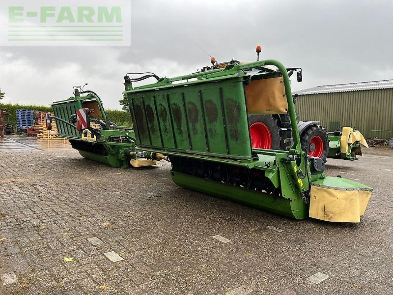 Krone ec b 870 cv collect + krone ec f 320 cv - Kosačka: obrázok 3 Krone ec b 870 cv collect + krone ec f 320 cv - Kosačka: obrázok 3