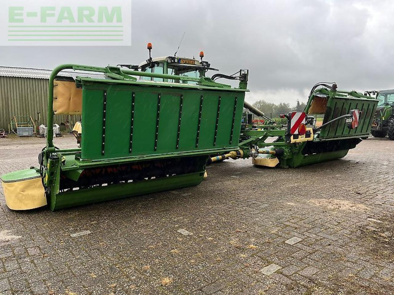Krone ec b 870 cv collect + krone ec f 320 cv - Kosačka: obrázok 2 Krone ec b 870 cv collect + krone ec f 320 cv - Kosačka: obrázok 2