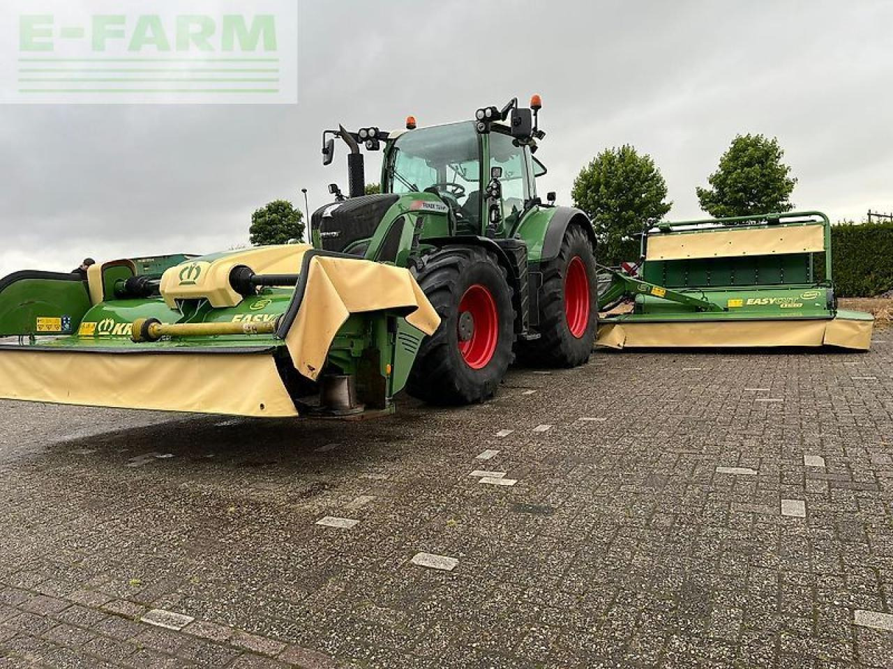 Krone ec b 870 cv collect + krone ec f 320 cv - Kosačka: obrázok 1 Krone ec b 870 cv collect + krone ec f 320 cv - Kosačka: obrázok 1