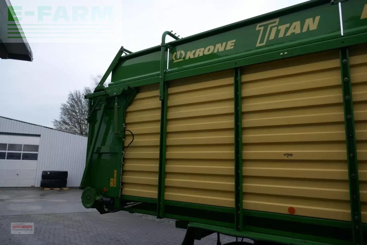 Krone titan r/54 gl - Zberací voz: obrázok 4 Krone titan r/54 gl - Zberací voz: obrázok 4