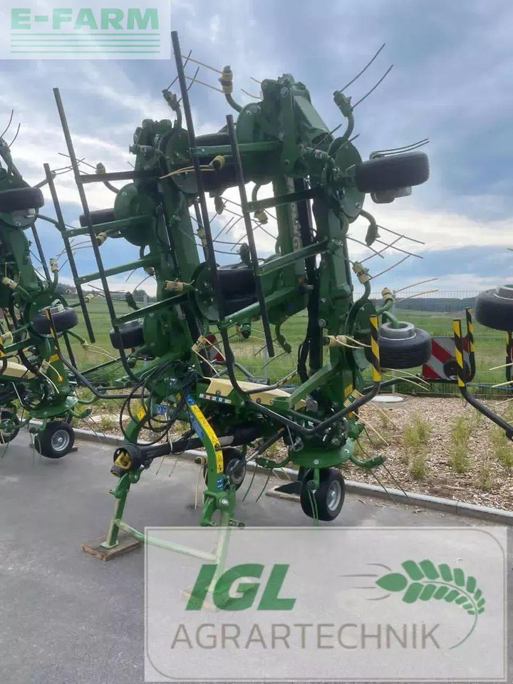 Krone vendro 1020 (kw103-15) - Obracač sena: obrázok 2 Krone vendro 1020 (kw103-15) - Obracač sena: obrázok 2